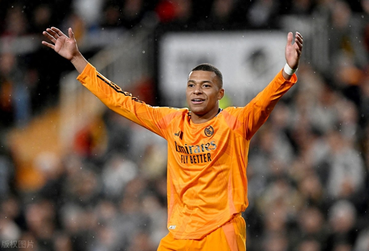 瓦伦西亚防守坚固，连续保持不败