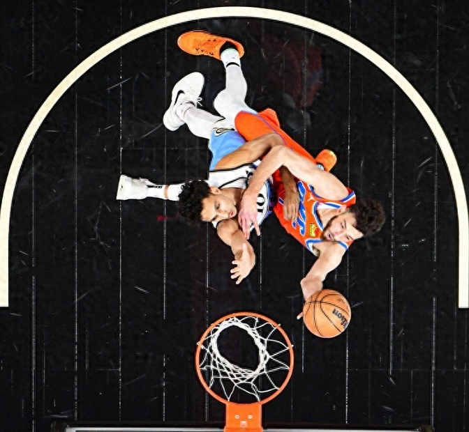 九游体育app-关于眼花缭乱场上对决，篮球才艺百变惊心动魄！的信息