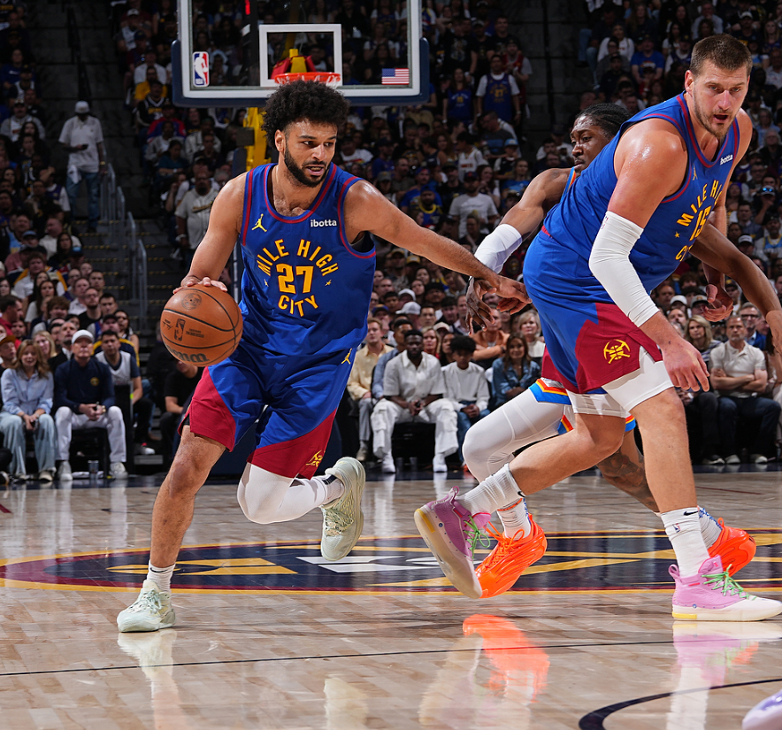 九游体育登录-包含莱斯特城前锋海报连轰两球，球队士气大振的词条