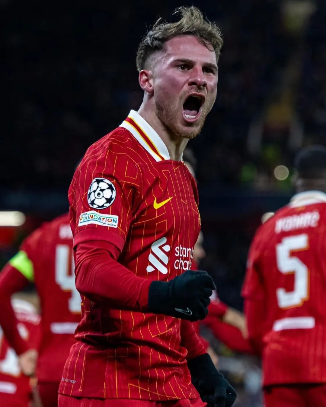 利球依旧！球员表现出色，支撑球队取胜