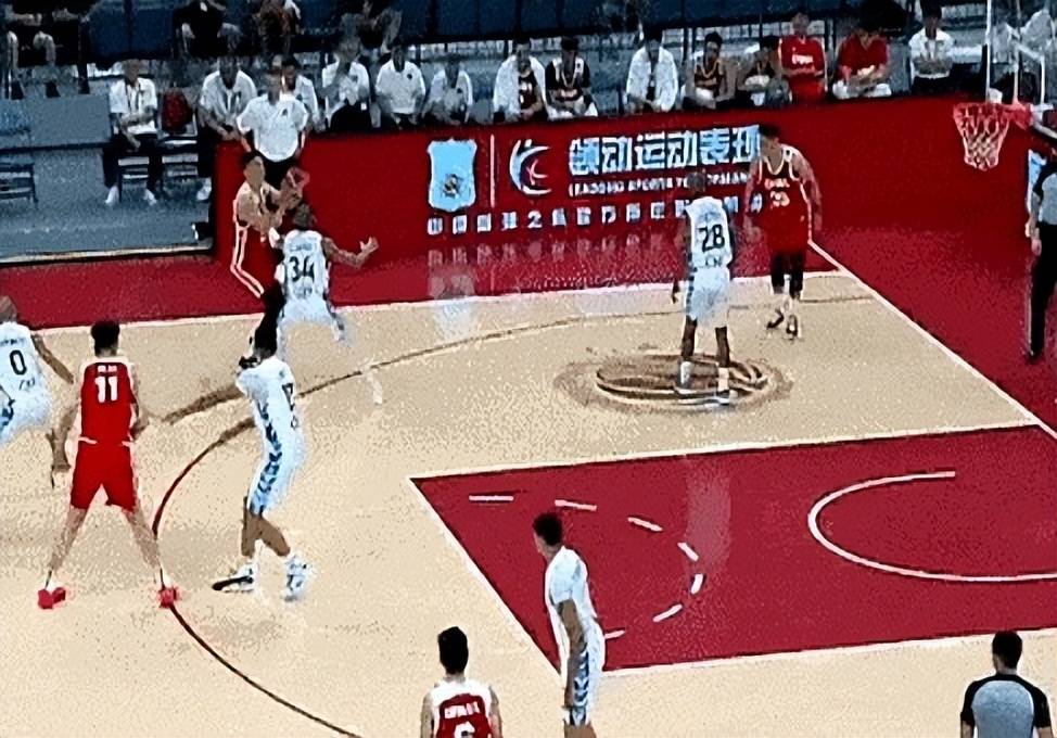 九游体育app-江西男篮成功逆袭，收获惊喜胜利