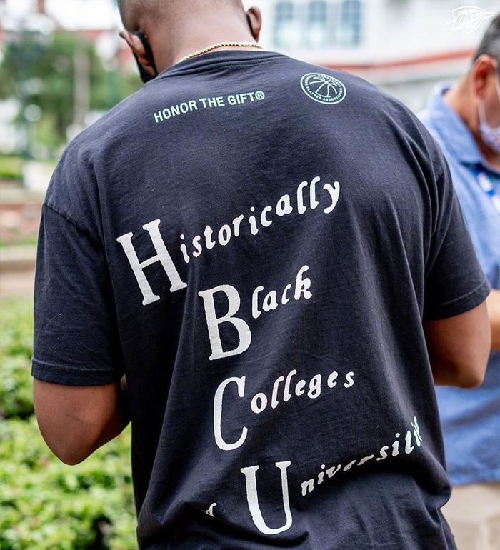 九游体育在线-球员工会发声，呼吁改革职业足球体系的简单介绍