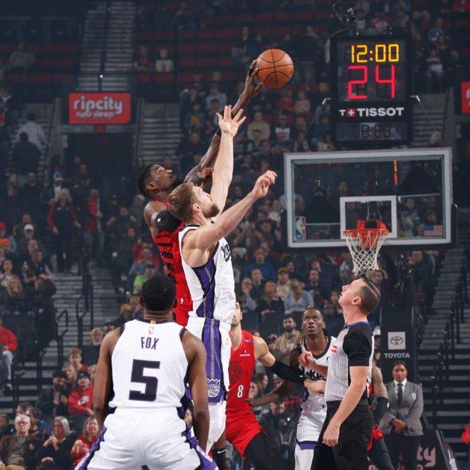 九游体育-关于开拓者队关键时刻表现出色，逆转对手夺胜的信息