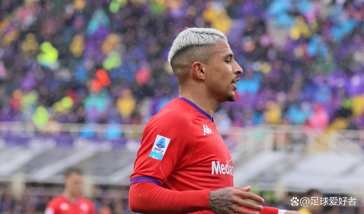 佛罗伦萨战术灵活,适应对手变化 佛罗伦萨战术灵活,适应对手变化