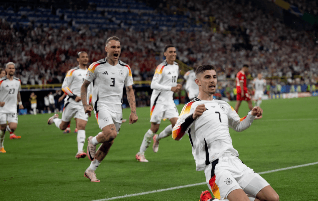 关于欧国联首回合比赛全面展开,激情火爆的信息 关于欧国联首回合比赛全面展开,激情火爆的信息