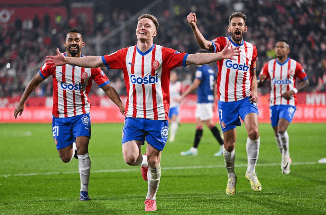 引领风气!球队在大型国际赛事中异军突起! 引领风气!球队在大型国际赛事中异军突起!