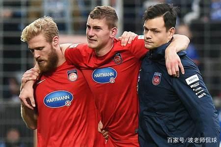 甘冈门将神勇扑救,帮助球队保持不败 甘冈门将神勇扑救,帮助球队保持不败