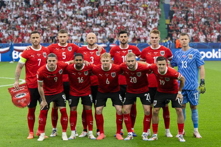 九游体育网页版-关于罗马尼亚队险胜瑞典，欧预赛力压对手的信息