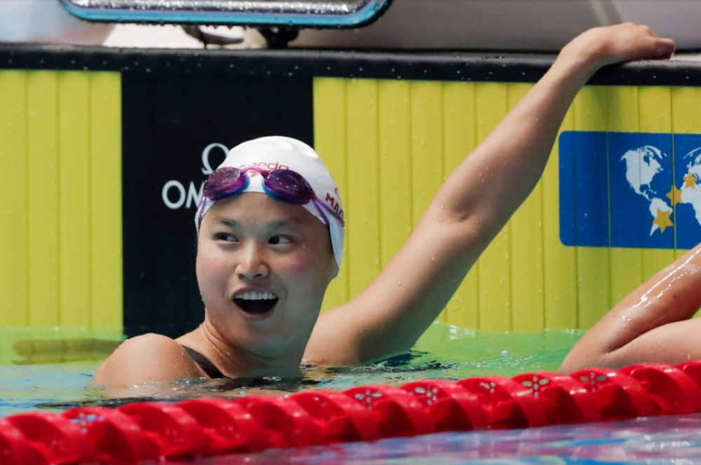 加拿大女子篮球队实力超群，夺得冠军